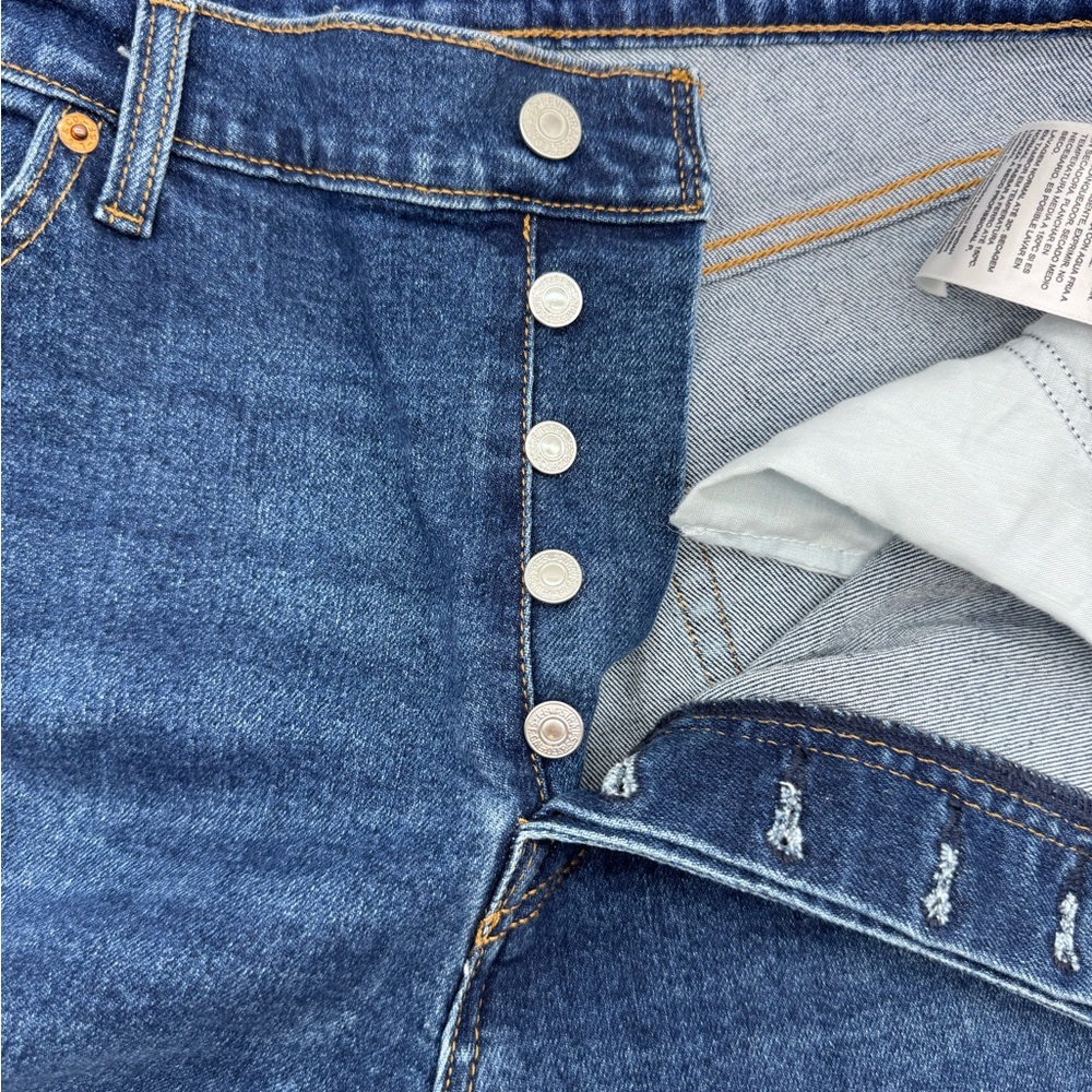 Levi’s Wedgie Straight‎ Leg Blue Jeans, Size 20W - Picture 3 of 13